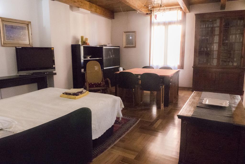 Casa Bella Pratello Apartment Bologna Bagian luar foto